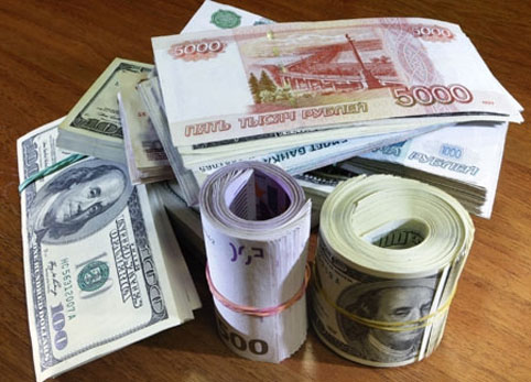 В какой валюте лучше хранить деньги в 2017 году в России