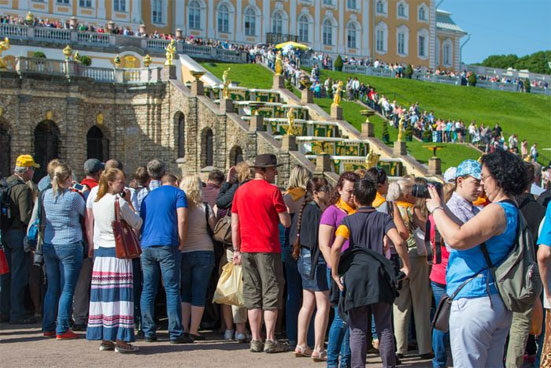 Открытие фонтанов в Петергофе в 2018 году - расписание и тема праздника