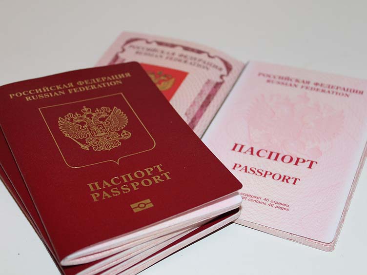 ​Замена паспорта и водительских прав