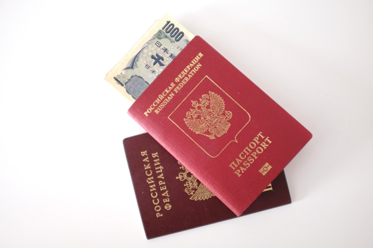 Замена паспорта при порче: стоимость в 2021 году