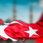 Какую дебетовую карту взять в Турцию в 2023 году?